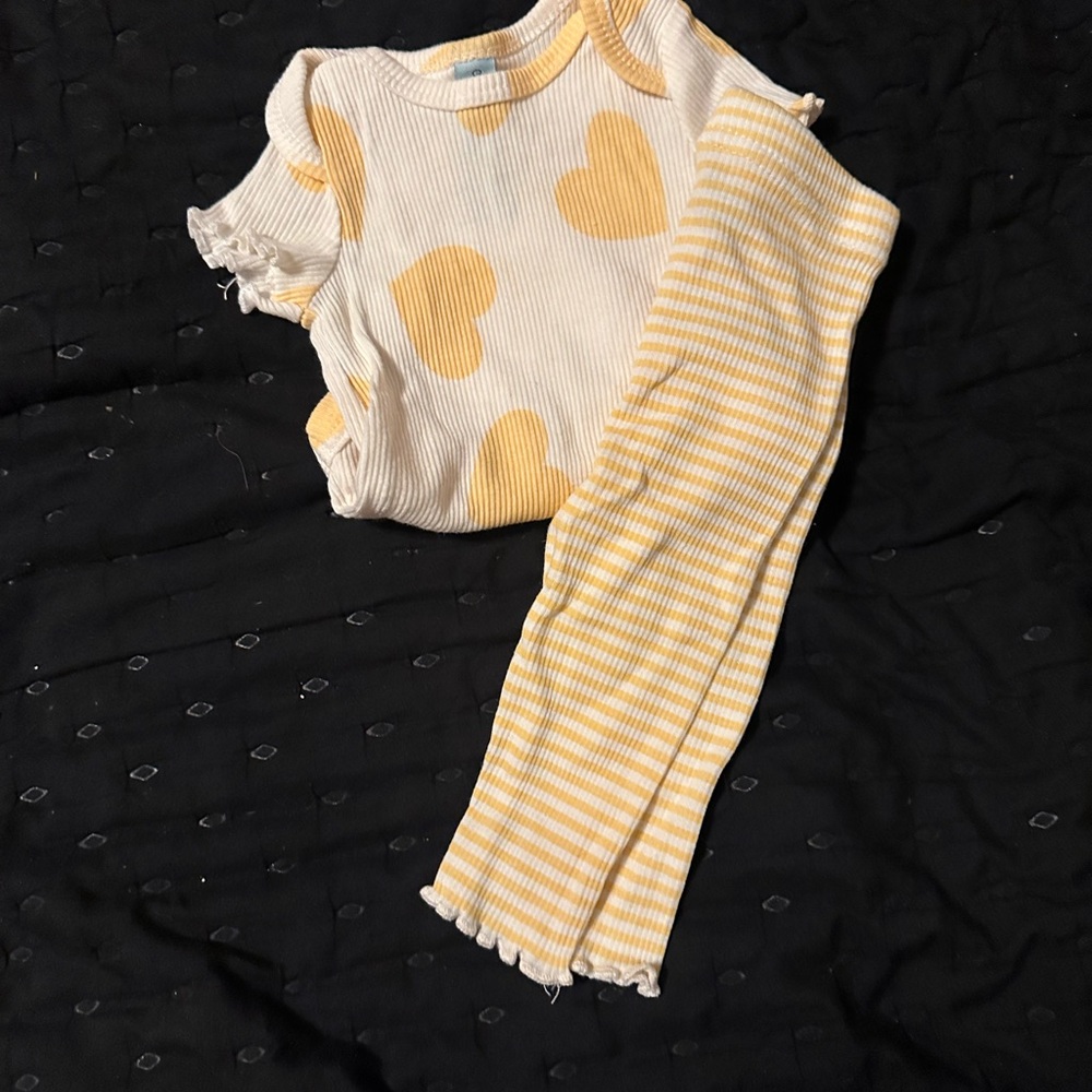 Yellow Heart and Stripe Set